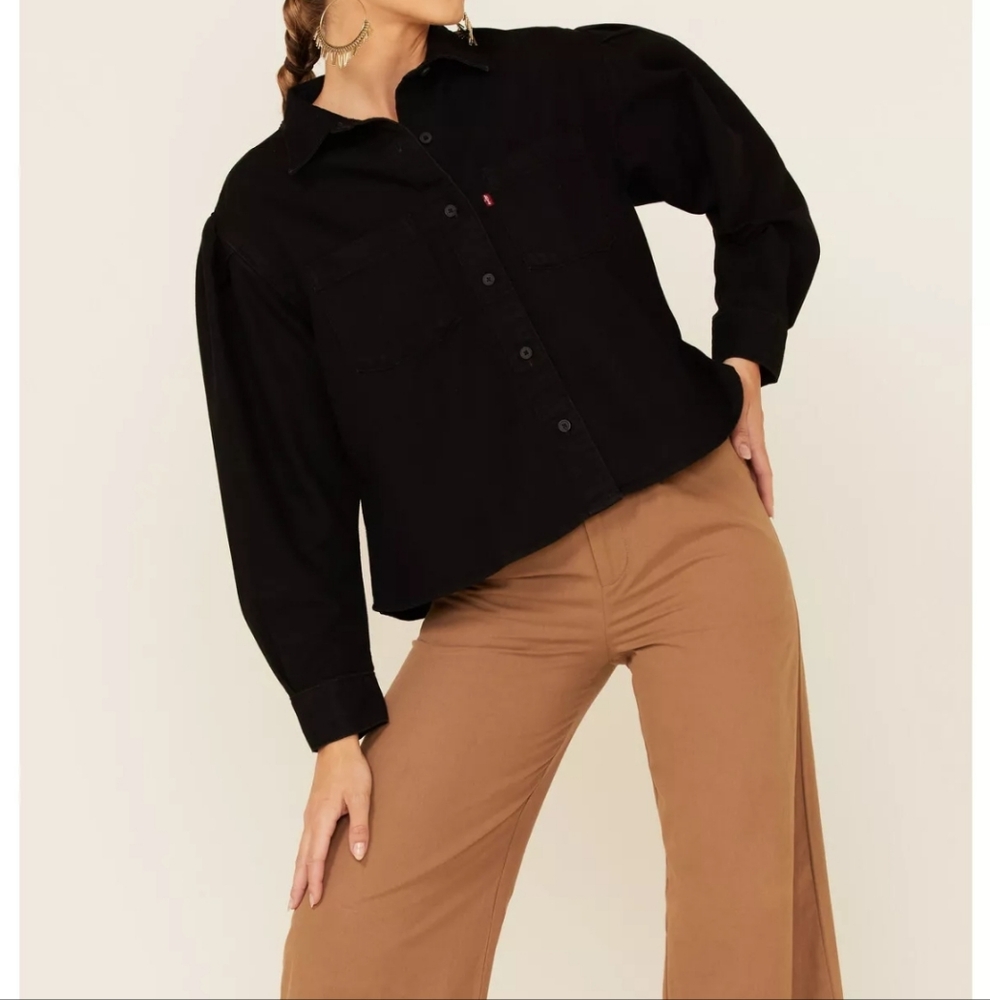 Levi's Black Button Down Shirt